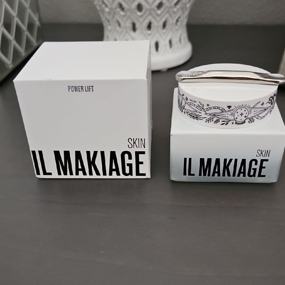 IL MAKIAGE Skin Power Lift Plumping Cream - Picture 1 of 3